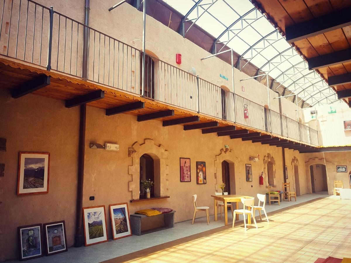 Forte Di Machaby Hostel Arnad ภายนอก รูปภาพ