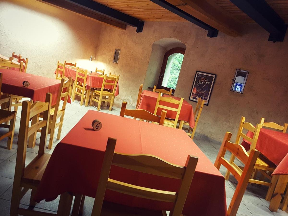 Forte Di Machaby Hostel Arnad ภายนอก รูปภาพ